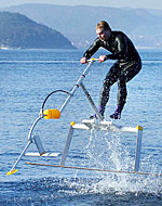 Водный велосипед